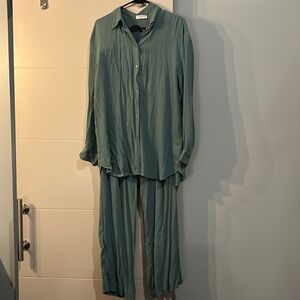 Aritzia Babaton Matching Set size M